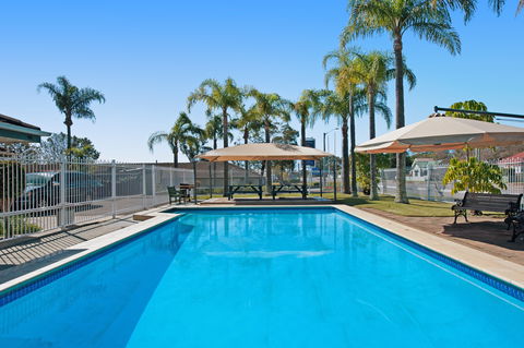 Colonial Terrace Motor Inn And Terrace Brasserie - Broome Tourism 1