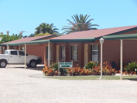 Edithburgh Seaside Motel - Broome Tourism 0
