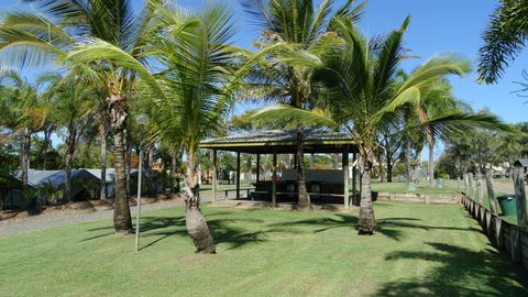 Poinciana Tourist Park - Broome Tourism 0
