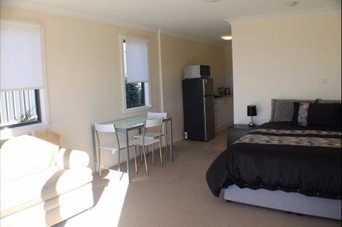 Poley Cow Studio - Broome Tourism 0