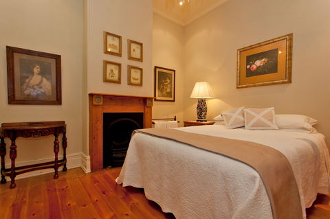 Rose Cottage - Broome Tourism 2