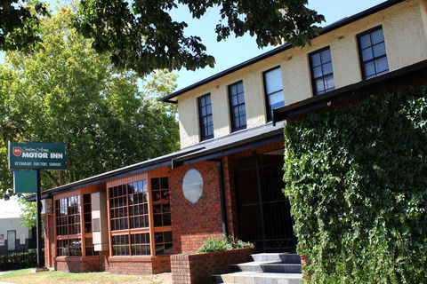 Seaton Arms Motor Inn - Broome Tourism 1