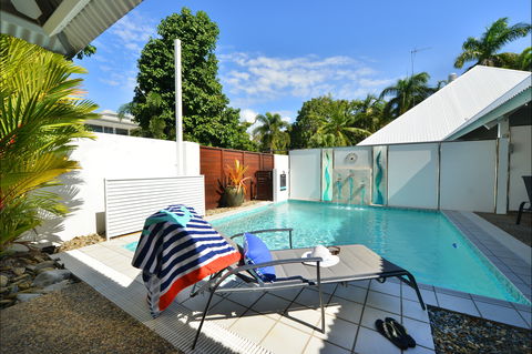 Serenity Port Douglas: Luxury Beachfront - Broome Tourism 0
