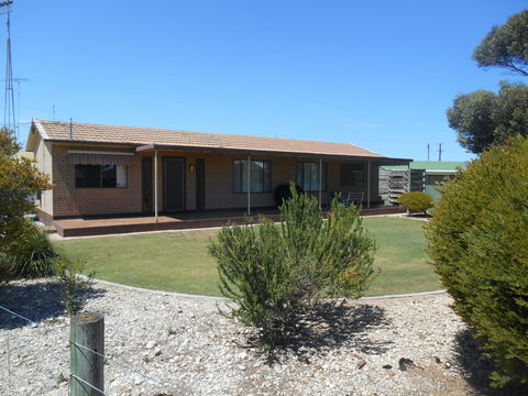 Shell Shack - Broome Tourism 0