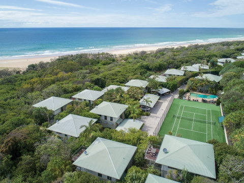 The Retreat Beach Houses - Broome Tourism 2