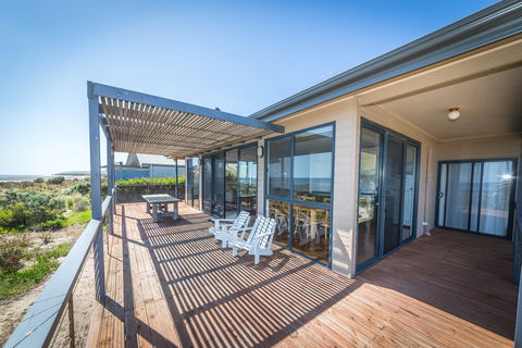 20 Lady Bay Road - Broome Tourism 1