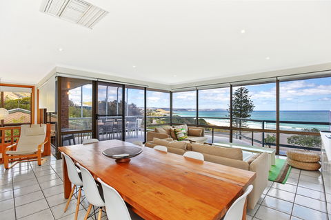 2/101 Gold Coast Drive, Carrickalinga - Broome Tourism 1