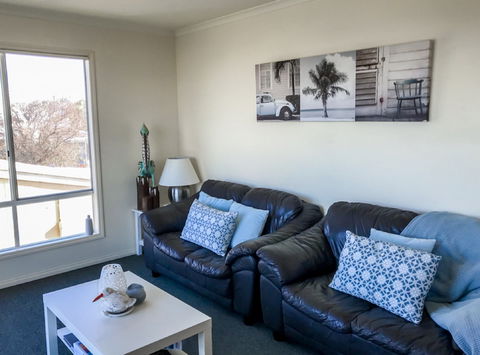 Alton Seas - Broome Tourism 0