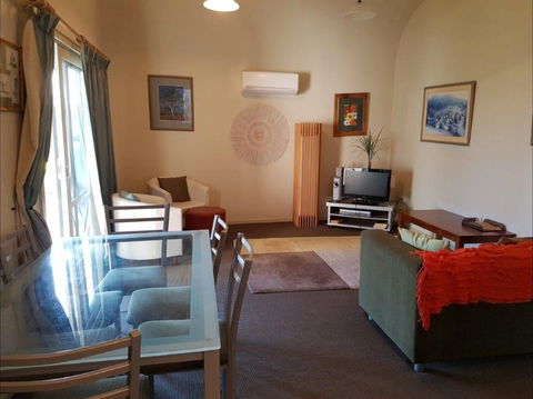 Angler's Arms And Fisherman's Cottage - Broome Tourism 2