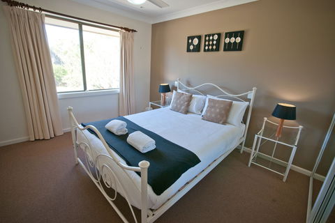Beachside Gardens 5 - Broome Tourism 1