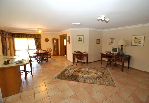 Benvenue - Broome Tourism 2