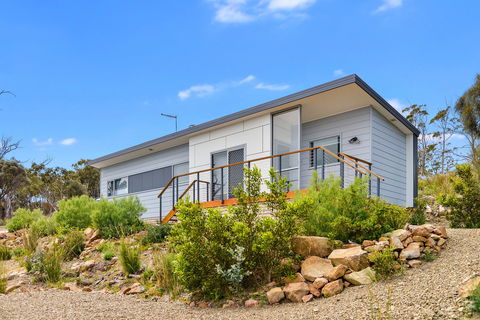 Chill Tasmania - Broome Tourism 2