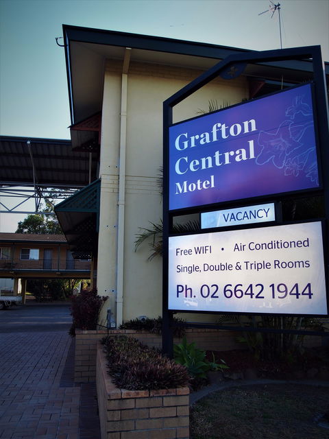 Grafton Central Motel - Broome Tourism 0