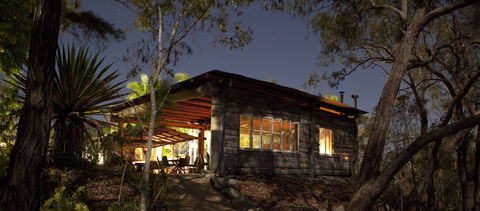 Hidden Valley Cabins - Broome Tourism 0