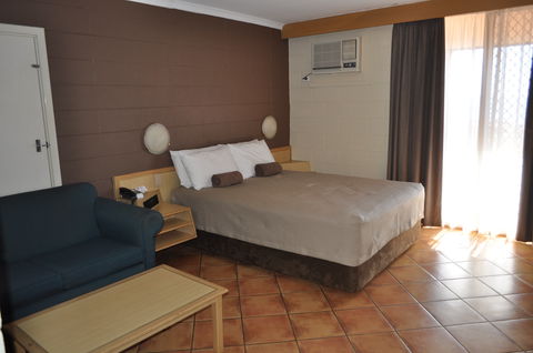 Hospitality Port Hedland - Broome Tourism 1