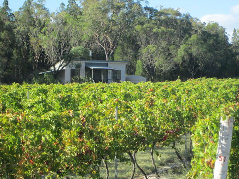 Just Red Wines Vineyard Cabins - Broome Tourism 0