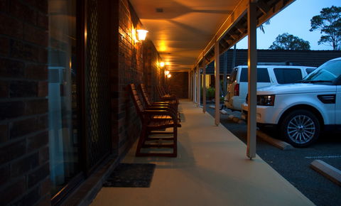 Karuah Motor Inn - Broome Tourism 2