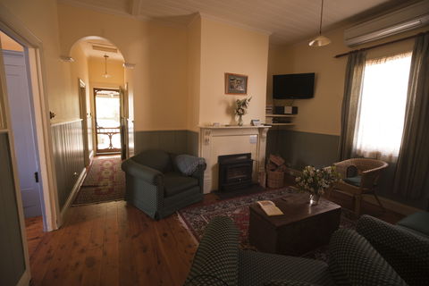 Laidlaw Cottage - Broome Tourism 2
