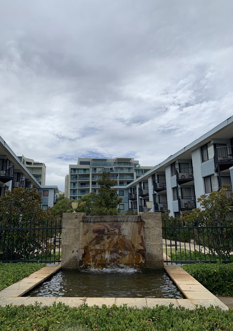 Lodestar Waterside Apartments - Broome Tourism 1