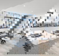 Meriton Suites Church Street Parramatta - Broome Tourism