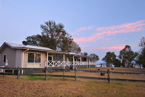 NRMA Lake Somerset Holiday Park - Broome Tourism 0