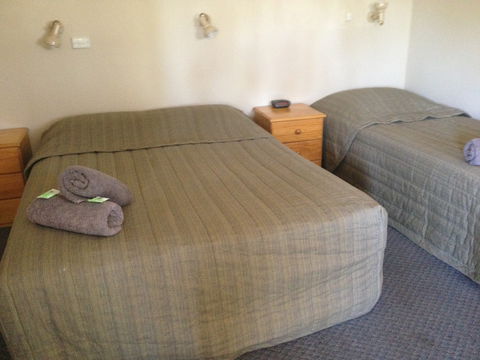 Oasis Motel - Broome Tourism 2
