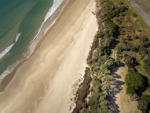 Racecourse Campground - Broome Tourism 1