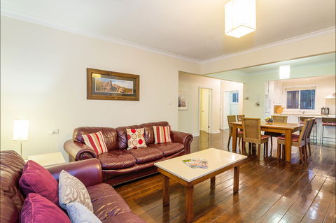 Serenity Halls Gap - Broome Tourism 2