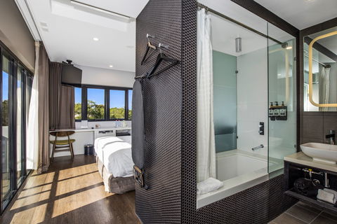The Kingsford Brisbane Airport Hotel - Broome Tourism 2