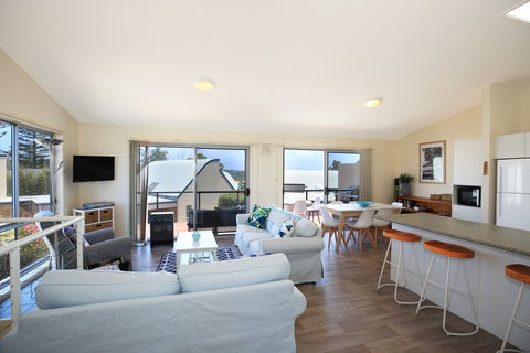 The Cove At Culburra - Broome Tourism 1