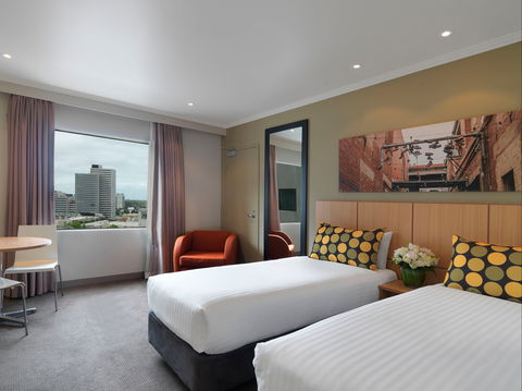 Travelodge Hotel Melbourne Southbank - Broome Tourism 1