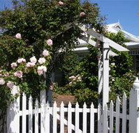Durack House Bed  Breakfast - Broome Tourism