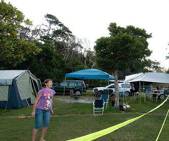 Flat Rock Tent Park - Broome Tourism 0