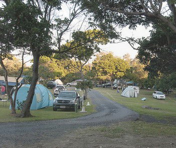 Flat Rock Tent Park - Broome Tourism 3