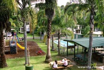 Batemans Bay Yha - Broome Tourism 5