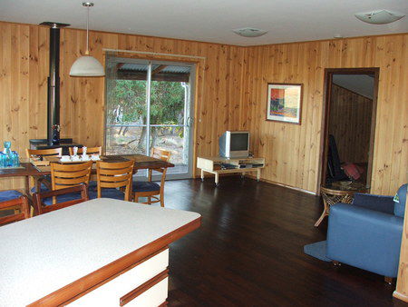 Maleeyas Thai Cafe And Studio Hillside Bamboo Nursery - Broome Tourism 2