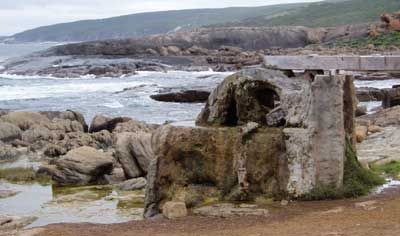 Clovelly Holiday Units - Broome Tourism 1