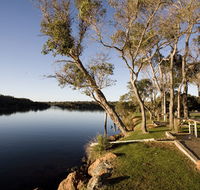Molloy Caravan Park - Broome Tourism