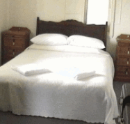 Ayr Sailean - Broome Tourism