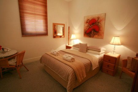 Brackson House Quality Accommodation - Broome Tourism 1