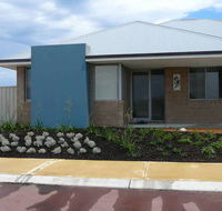 Parakeet Retreat - Broome Tourism