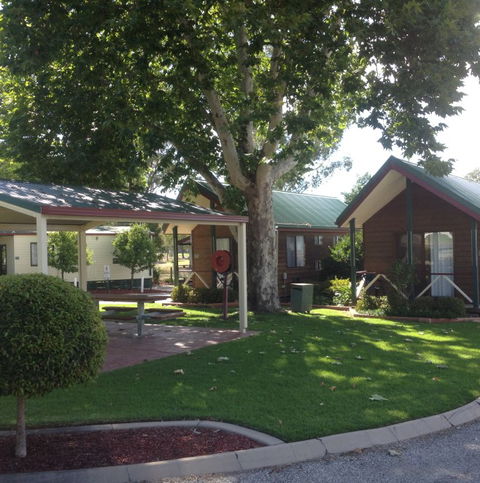 Albury All Seasons Tourist Park - Broome Tourism 8