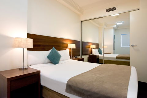 APX World Square - Broome Tourism 0