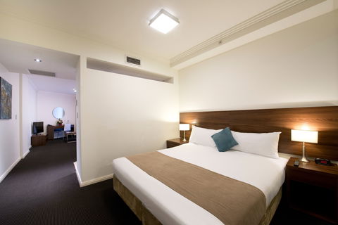 APX World Square - Broome Tourism 1