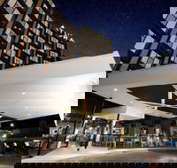 Atura Albury - Broome Tourism