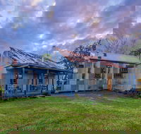 Blaxland's Cottage - Broome Tourism