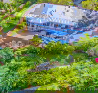 Cloud 9 Cliff Top Eagle Heights - Broome Tourism