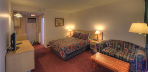 Cooma Motor Lodge - Broome Tourism 2
