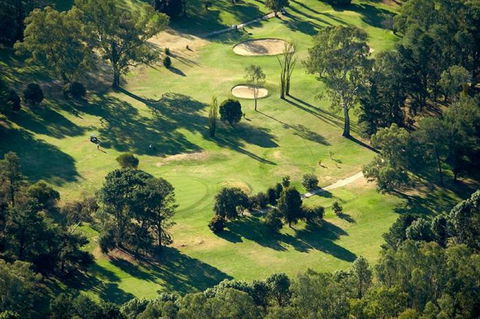 Corowa Golf Club And Motel - Broome Tourism 1