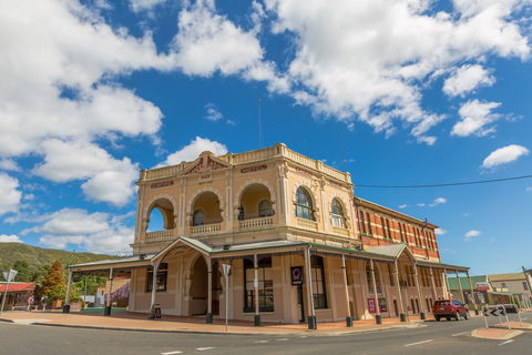 Empire Hotel - Broome Tourism 0